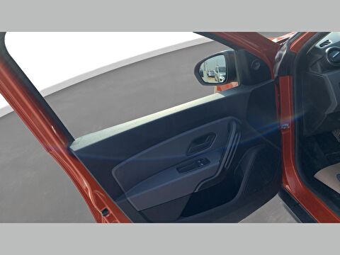 dacia, duster, suv 1.3 tce 4x4 comfort, manuel, benzin 2.el otomobil | renew 24