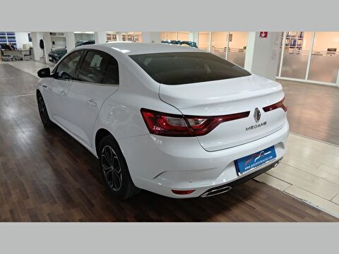 2022 Benzin Otomatik Renault Megane Beyaz Yükseliş Nakil Araçları Turizm Ticaret ve Sanayi Anonim Şirketi