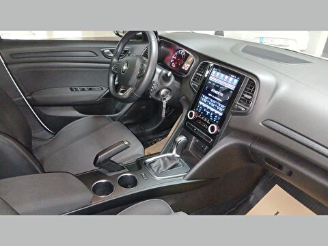 2022 Benzin Otomatik Renault Megane Beyaz Yükseliş Nakil Araçları Turizm Ticaret ve Sanayi Anonim Şirketi