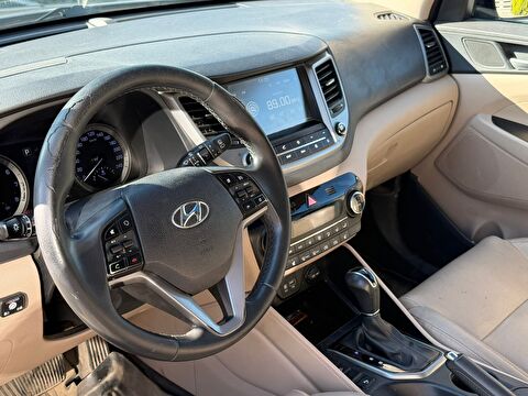 2018 Benzin Otomatik Hyundai Tucson Gri Yükseliş Nakil Araçları Turizm Ticaret ve Sanayi Anonim Şirketi