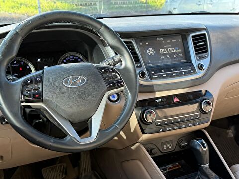 2018 Benzin Otomatik Hyundai Tucson Gri Yükseliş Nakil Araçları Turizm Ticaret ve Sanayi Anonim Şirketi