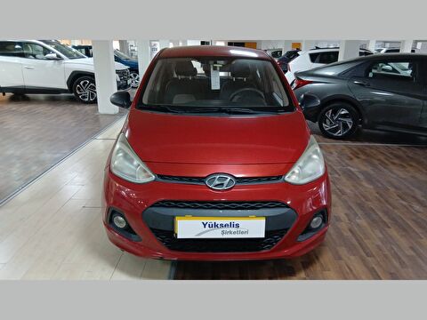2015 Benzin Otomatik Hyundai i10 Kırmızı Yükseliş Nakil Araçları Turizm Ticaret ve Sanayi Anonim Şirketi