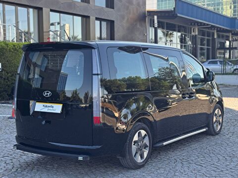 2.El Hyundai Staria Minibüs 1.6 T-GDI HEV Elite Otomatik | Otomatik & Hybrid | Siyah | İzmir.2el 2024 Hybrid Otomatik Hyundai Staria Siyah Yükseliş Nakil Araçları Turizm Ticaret ve Sanayi Anonim Şirketi