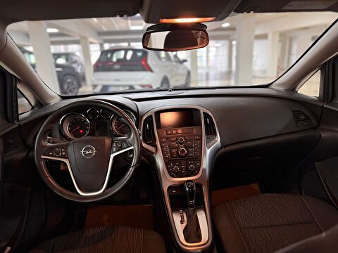 2.El Opel Astra Sedan 1.4 Turbo Sport Otomatik | Otomatik & Benzin | Gri | İzmir.2el 2020 Benzin Otomatik Opel Astra Gri Yükseliş Nakil Araçları Turizm Ticaret ve Sanayi Anonim Şirketi