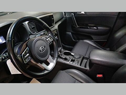 2020 Dizel Otomatik Kia Sportage Kırmızı Yükseliş Nakil Araçları Turizm Ticaret ve Sanayi Anonim Şirketi