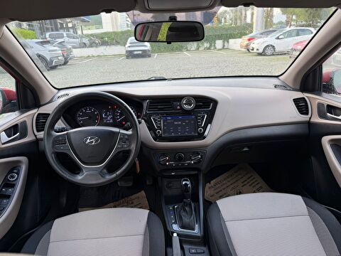 2.El Hyundai i20 Hatchback 1.4 MPI Elite Otomatik | Otomatik & Benzin | Kırmızı | İzmir.2el 2016 Benzin Otomatik Hyundai i20 Kırmızı Yükseliş Nakil Araçları Turizm Ticaret ve Sanayi Anonim Şirketi