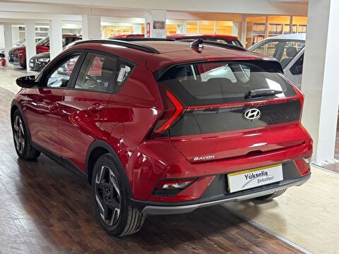 2.El Hyundai Bayon SUV 1.0 T-GDI Style DCT | Otomatik & Benzin | Kırmızı | İzmir.2el 2025 Benzin Otomatik Hyundai Bayon Kırmızı Yükseliş Nakil Araçları Turizm Ticaret ve Sanayi Anonim Şirketi