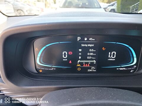 2024 Benzin Otomatik Hyundai i20 Beyaz Yükseliş Nakil Araçları Turizm Ticaret ve Sanayi Anonim Şirketi