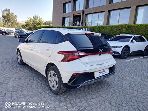 2024 Benzin Otomatik Hyundai i20 Beyaz Yükseliş Nakil Araçları Turizm Ticaret ve Sanayi Anonim Şirketi