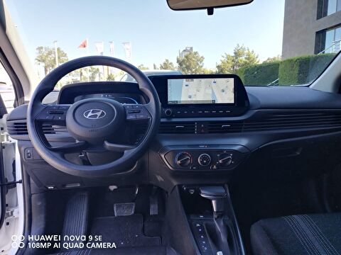 2024 Benzin Otomatik Hyundai i20 Beyaz Yükseliş Nakil Araçları Turizm Ticaret ve Sanayi Anonim Şirketi
