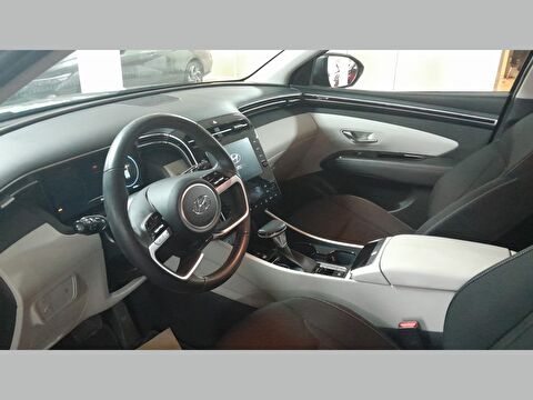 2022 Dizel Otomatik Hyundai Tucson Mavi Yükseliş Nakil Araçları Turizm Ticaret ve Sanayi Anonim Şirketi