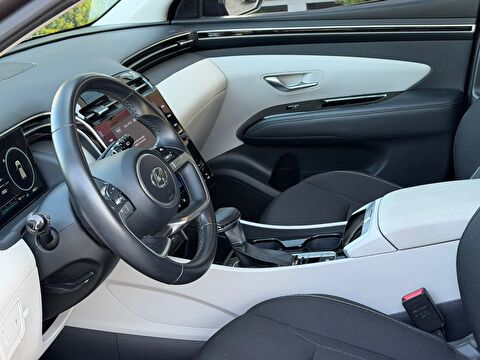 2022 Benzin Otomatik Hyundai Tucson Kahverengi Yükseliş Nakil Araçları Turizm Ticaret ve Sanayi Anonim Şirketi