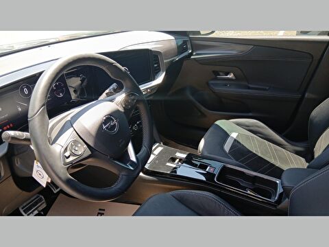 2023 Benzin Otomatik Opel Mokka Yeşil Yükseliş Nakil Araçları Turizm Ticaret ve Sanayi Anonim Şirketi