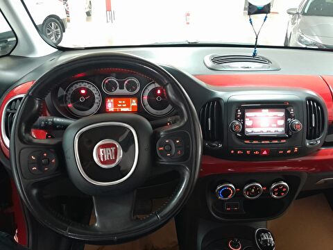 2015 Dizel Otomatik Fiat 500 L Kırmızı Yükseliş Nakil Araçları Turizm Ticaret ve Sanayi Anonim Şirketi