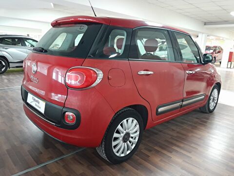 2015 Dizel Otomatik Fiat 500 L Kırmızı Yükseliş Nakil Araçları Turizm Ticaret ve Sanayi Anonim Şirketi
