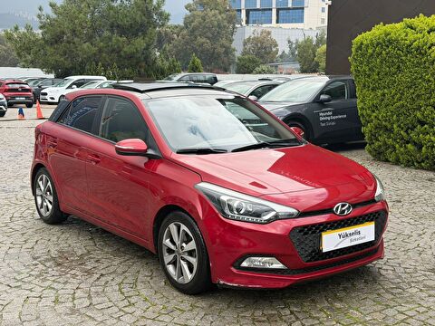 2018 Benzin + LPG Otomatik Hyundai i20 Kırmızı Yükseliş Nakil Araçları Turizm Ticaret ve Sanayi Anonim Şirketi