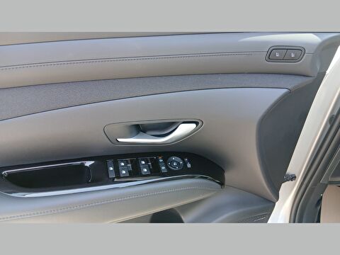 2024 Benzin Otomatik Hyundai Tucson Gri Yükseliş Nakil Araçları Turizm Ticaret ve Sanayi Anonim Şirketi