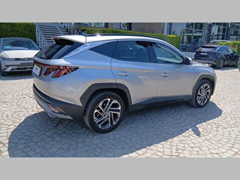 2024 Benzin Otomatik Hyundai Tucson Gri Yükseliş Nakil Araçları Turizm Ticaret ve Sanayi Anonim Şirketi