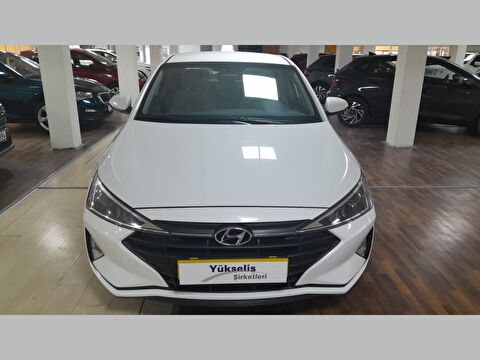2019 Benzin Manuel Hyundai Elantra Beyaz Yükseliş Nakil Araçları Turizm Ticaret ve Sanayi Anonim Şirketi