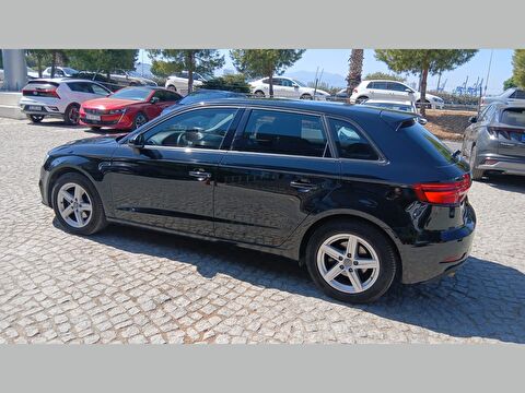2020 Benzin Otomatik Audi A3 Siyah Yükseliş Nakil Araçları Turizm Ticaret ve Sanayi Anonim Şirketi