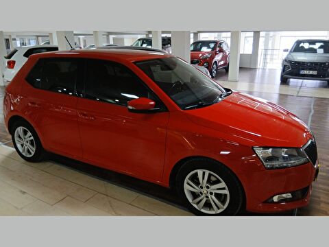 2021 Benzin Otomatik Skoda Fabia Kırmızı Yükseliş Nakil Araçları Turizm Ticaret ve Sanayi Anonim Şirketi