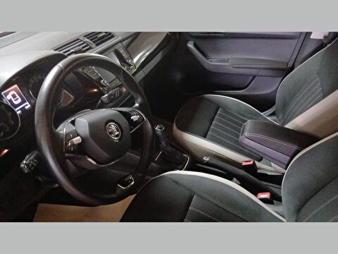 2021 Benzin Otomatik Skoda Fabia Kırmızı Yükseliş Nakil Araçları Turizm Ticaret ve Sanayi Anonim Şirketi
