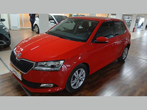 2021 Benzin Otomatik Skoda Fabia Kırmızı Yükseliş Nakil Araçları Turizm Ticaret ve Sanayi Anonim Şirketi