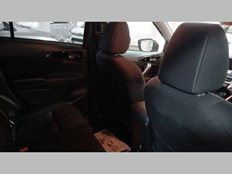 2018 Benzin Otomatik Mitsubishi Eclipse Cross Kırmızı Yükseliş Nakil Araçları Turizm Ticaret ve Sanayi Anonim Şirketi