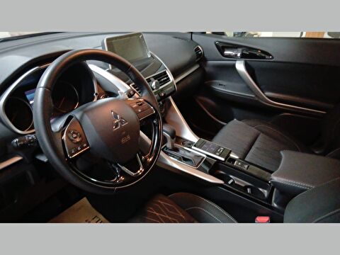 2018 Benzin Otomatik Mitsubishi Eclipse Cross Kırmızı Yükseliş Nakil Araçları Turizm Ticaret ve Sanayi Anonim Şirketi