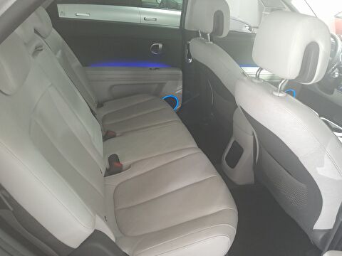 2.El Hyundai Ioniq 5 Crossover 125kW 4x2 Progressive Otomatik | Otomatik & Elektrik | Gri | İzmir.2el 2023 Elektrik Otomatik Hyundai Ioniq 5 Gri Yükseliş Nakil Araçları Turizm Ticaret ve Sanayi Anonim Şirketi