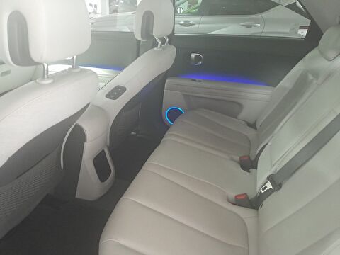 2.El Hyundai Ioniq 5 Crossover 125kW 4x2 Progressive Otomatik | Otomatik & Elektrik | Gri | İzmir.2el 2023 Elektrik Otomatik Hyundai Ioniq 5 Gri Yükseliş Nakil Araçları Turizm Ticaret ve Sanayi Anonim Şirketi