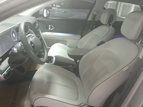 2.El Hyundai Ioniq 5 Crossover 125kW 4x2 Progressive Otomatik | Otomatik & Elektrik | Gri | İzmir.2el 2023 Elektrik Otomatik Hyundai Ioniq 5 Gri Yükseliş Nakil Araçları Turizm Ticaret ve Sanayi Anonim Şirketi