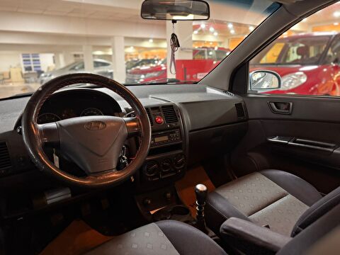 2.El Hyundai Getz Hatchback 1.5 CRDi VGT | Manuel & Dizel | Mavi | İzmir.2el 2006 Dizel Manuel Hyundai Getz Mavi Yükseliş Nakil Araçları Turizm Ticaret ve Sanayi Anonim Şirketi