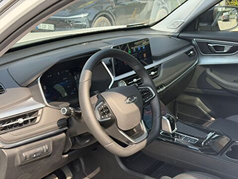 2.El Chery Tiggo 7 Pro SUV 1.6 TGDI Excellent DCT | Otomatik & Benzin | Beyaz | İzmir.2el 2023 Benzin Otomatik Chery Tiggo 7 Pro Beyaz Yükseliş Nakil Araçları Turizm Ticaret ve Sanayi Anonim Şirketi