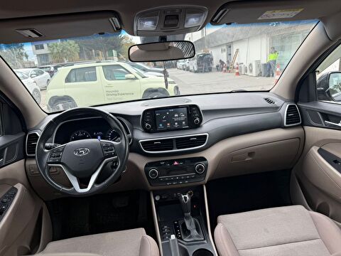 2020 Benzin + LPG Otomatik Hyundai Tucson Gri Yükseliş Nakil Araçları Turizm Ticaret ve Sanayi Anonim Şirketi