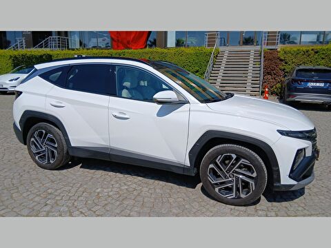 2024 Benzin Otomatik Hyundai Tucson Beyaz Yükseliş Nakil Araçları Turizm Ticaret ve Sanayi Anonim Şirketi