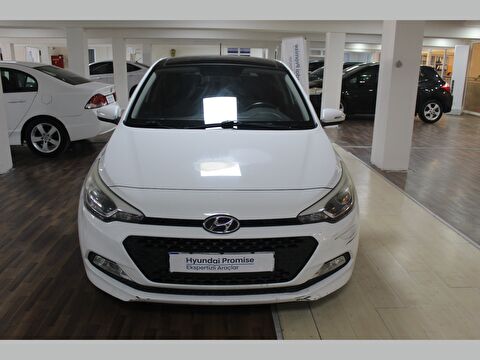 2016 Benzin Otomatik Hyundai i20 Beyaz Yükseliş Nakil Araçları Turizm Ticaret ve Sanayi Anonim Şirketi