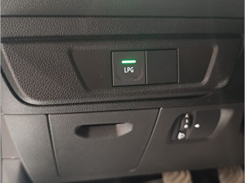 dacia, sandero, hatchback 1.0 tce eco-g stepway essential, manuel, benzin + lpg 2.el otomobil | renew 19