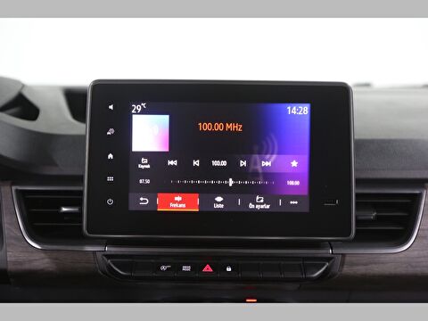 renault, kangoo multix, combi 1.3 tce ıconic edc, otomatik, benzin 2.el otomobil | renew 13