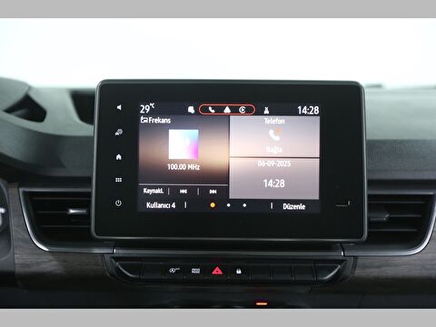 renault, kangoo multix, combi 1.3 tce ıconic edc, otomatik, benzin 2.el otomobil | renew 22