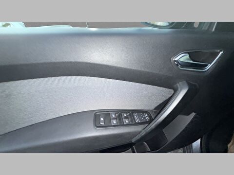 renault, kangoo multix, combi 1.3 tce ıconic edc, otomatik, benzin 2.el otomobil | renew 19