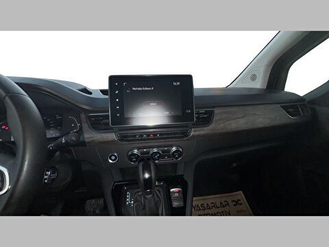 renault, kangoo multix, combi 1.3 tce ıconic edc, otomatik, benzin 2.el otomobil | renew 14