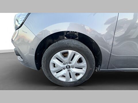 renault, kangoo multix, combi 1.3 tce ıconic edc, otomatik, benzin 2.el otomobil | renew 9