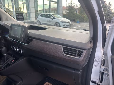 renault, kangoo multix, 1.3 tce ıconic edc, otomatik, benzin 2.el otomobil | renew 21