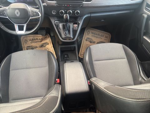 renault, kangoo multix, 1.3 tce ıconic edc, otomatik, benzin 2.el otomobil | renew 23