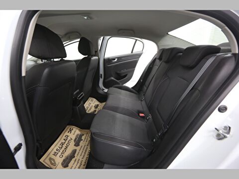 renault, megane, sedan 1.3 tce joy, manuel, benzin 2.el otomobil | renew 22