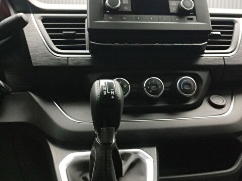 renault, trafic, 2.0 dcı 6m3 grand confort 8+1, otomatik, dizel 2.el otomobil | renew 18