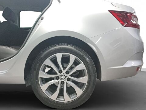 renault, megane, sedan 1.3 tce ıcon edc, otomatik, benzin 2.el otomobil | renew 9