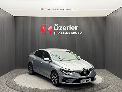 Sedan 1.3 TCe Icon EDC, 2. el otomobil | renew