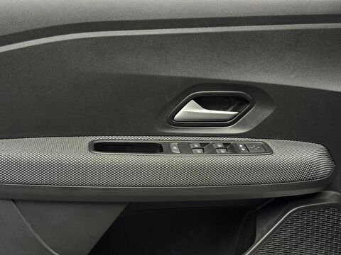 dacia, sandero, hatchback 1.0 tce stepway expression otomatik, otomatik, benzin 2.el otomobil | renew 57